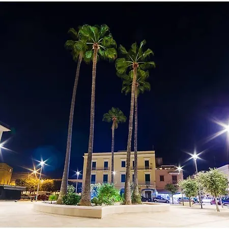 לינה וארוחת בוקר Don Gino 4*